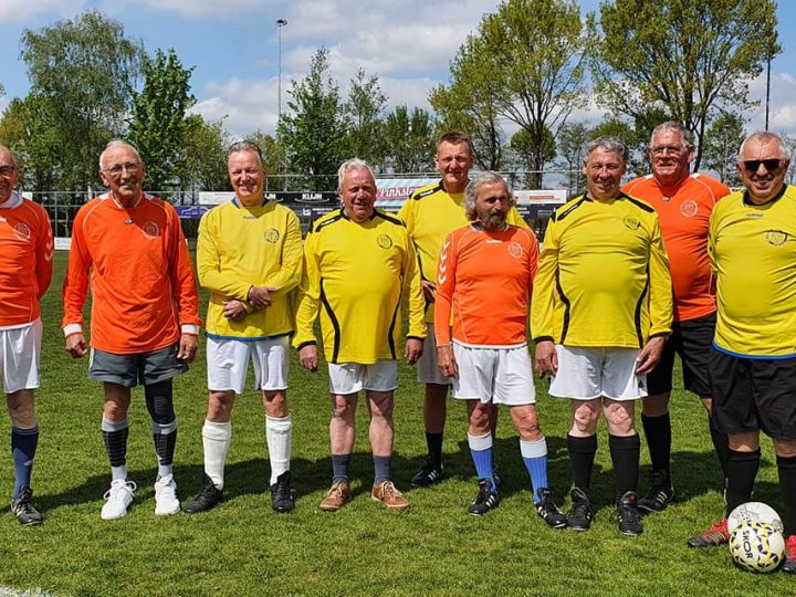 Wandelvoetballers Blauw-Wit ’81 van start!